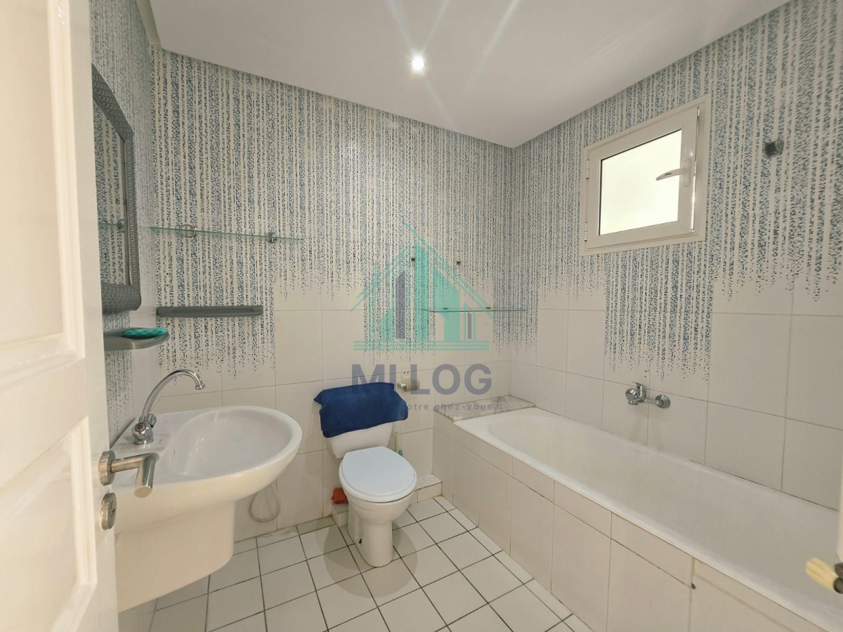 Nouvelle Medina&nbsp;Nouvelle Medina&nbsp;Vente&nbsp;Appart. 3 pi�ces&nbsp;Un appartement s2 � la nouvelle medina